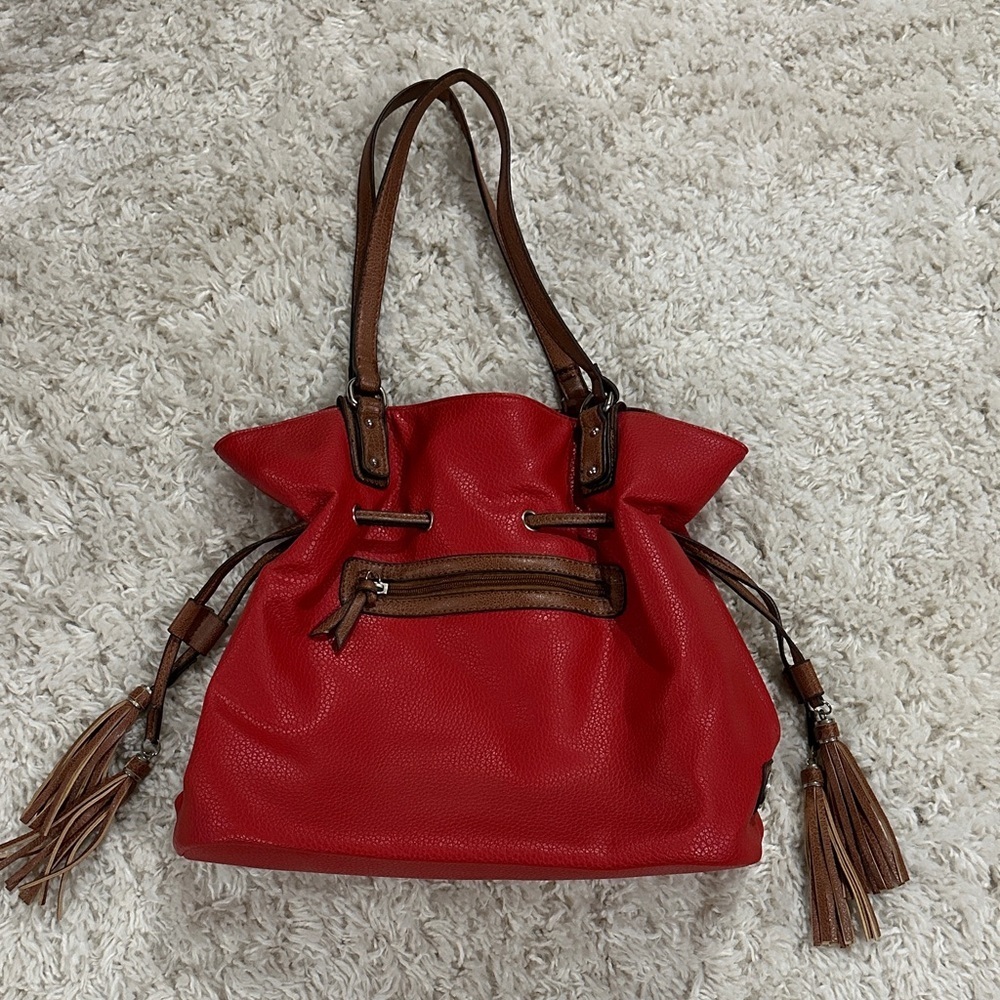 LIZ CLAIBORNE Retro Bohemian Red Vegan Drawstring Purse with Brown Accents NWOT